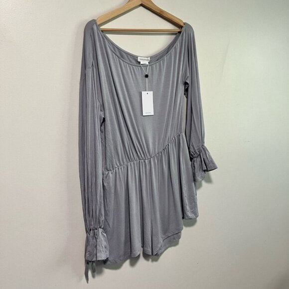 Lovers and Friends Gray Long Sleeve Tie Cuff Romper Size M NWT - Picture 5 of 15